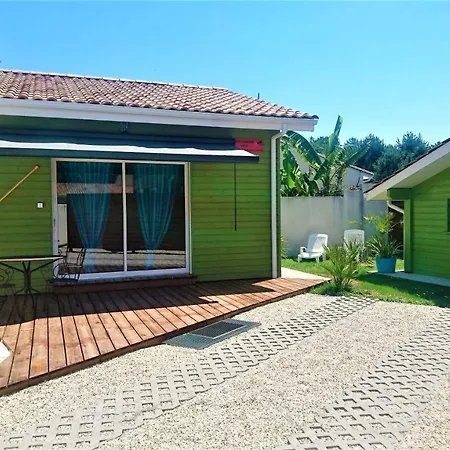 Gîte avec piscine et espace bien-être partagés entre Bordeaux et Lacanau océan Сasa de vacaciones Brach